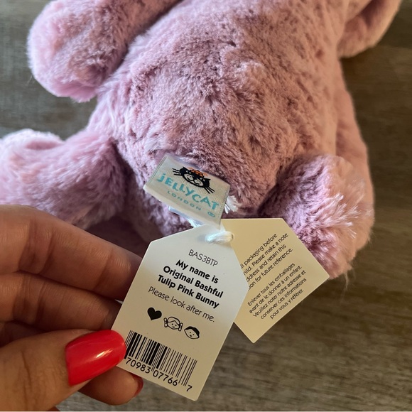 Jellycat Medium Bashful Tulip Pink Bunny 🌸 - Picture 6 of 7